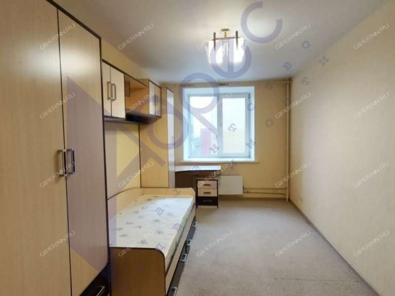 трёхкомнатная квартира на улице Родионова дом 193 к3