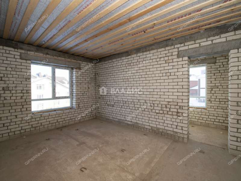 дом на  деревня Утечино