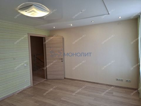 4-komnatnaya-ul-rodionova-d-197-k1 фото