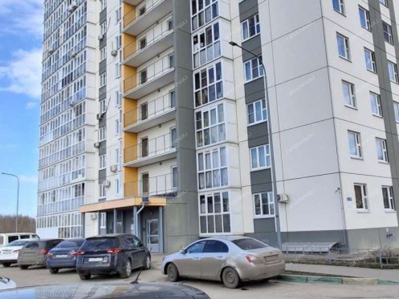 двухкомнатная квартира на Бурнаковской улице дом 97