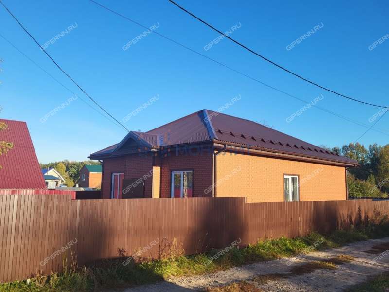 дом на СНТ Комарово