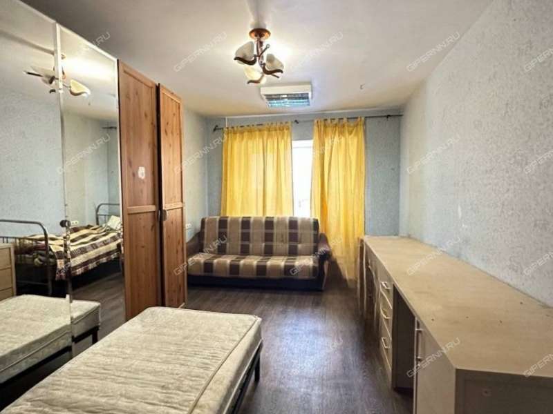 четырёхкомнатная квартира на Нижегородской улице дом 5а город Кстово