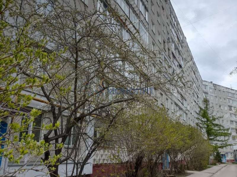 двухкомнатная квартира на улице Политбойцов дом 10