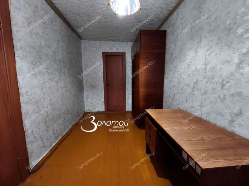 двухкомнатная квартира на Заводской улице дом 15 к2