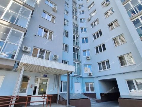 2-komnatnaya-ul-delovaya-d-22 фото