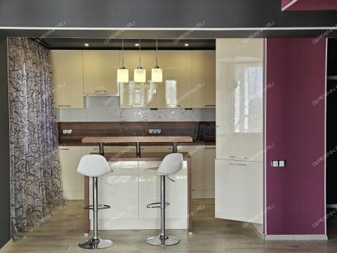 3-komnatnaya-ul-rodionova-d-193-k6 фото