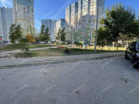 2-komnatnaya-ul-karla-marksa-d-46 фото