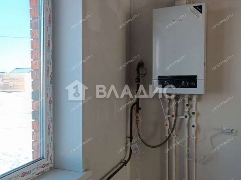 дом на улице Речная деревня Карабатово