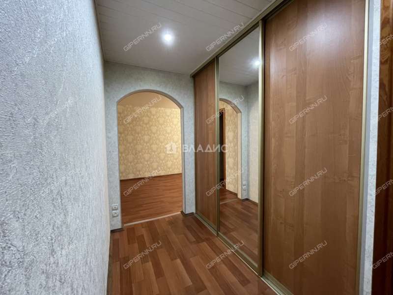 трёхкомнатная квартира на улице Тропинина дом 6