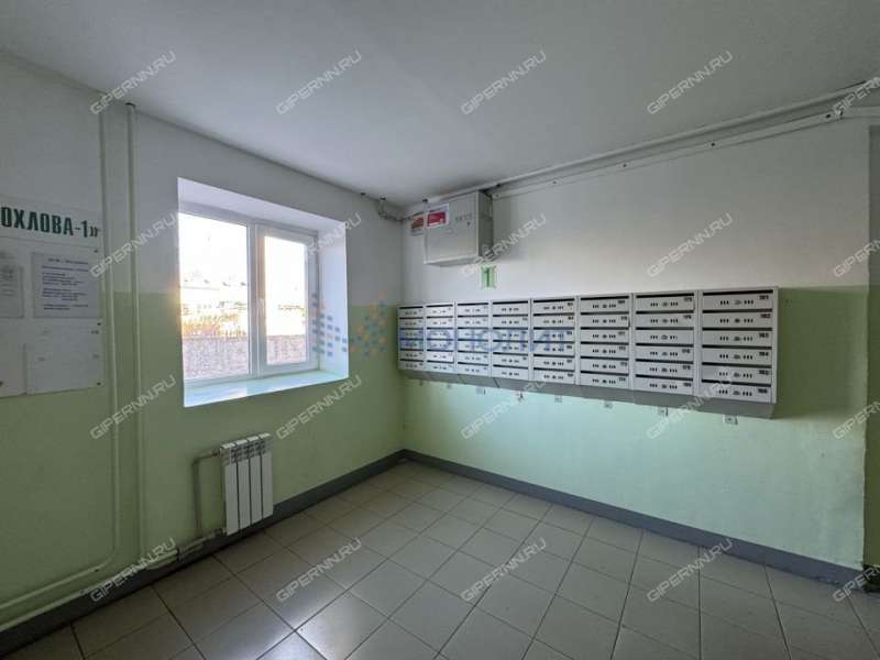 трёхкомнатная квартира на улице Александра Хохлова дом 1
