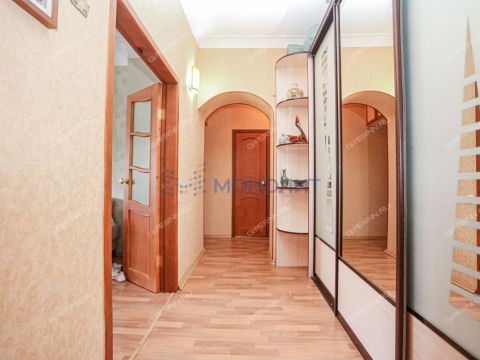 4-komnatnaya-ul-beketova-d-5 фото