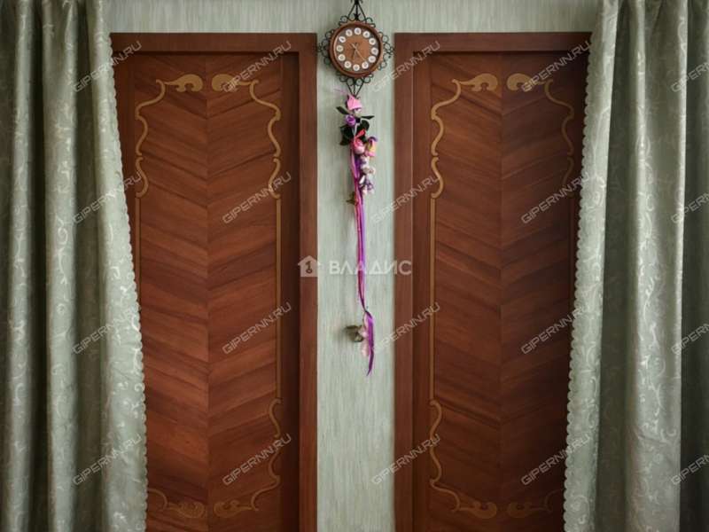 четырёхкомнатная квартира на 37 сельский посёлок Селекционной Станции