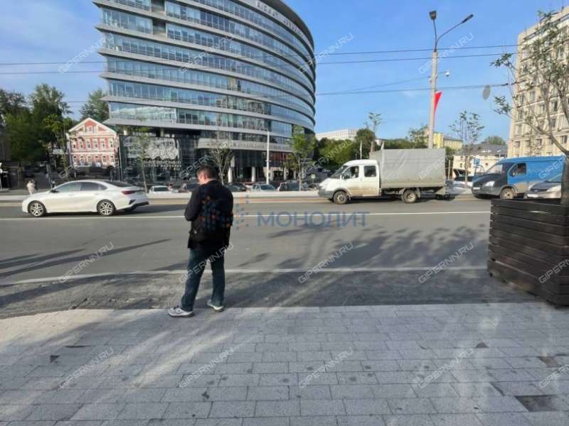 трёхкомнатная квартира на улице Нестерова дом 33