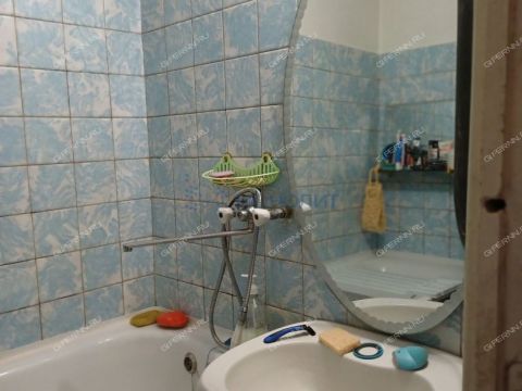 2-komnatnaya-ul-oktyabrskoy-revolyucii-d-40 фото