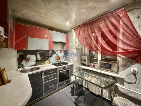 3-komnatnaya-ul-respublikanskaya-d-33 фото