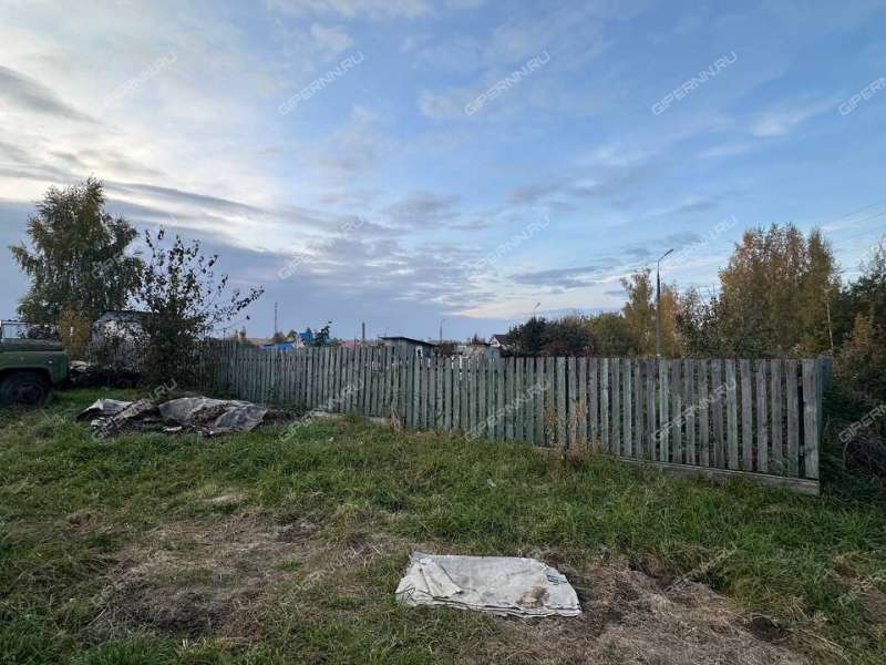 земельный участок 10,49 сотки село Безводное