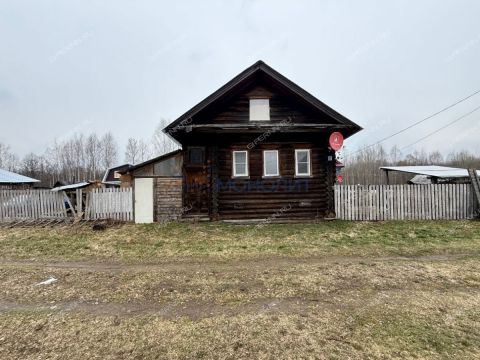 dom-derevnya-nikolskoe-smolkovskiy-selsovet-gorodeckiy-rayon фото