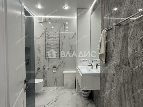 4-komnatnaya-pl-sennaya-d-1 фото