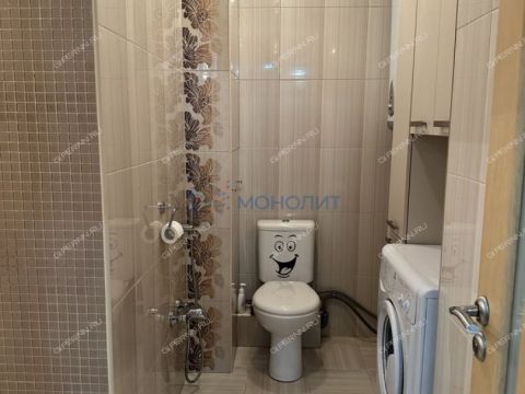 2-komnatnaya-ul-oktyabrskoy-revolyucii-d-45a фото