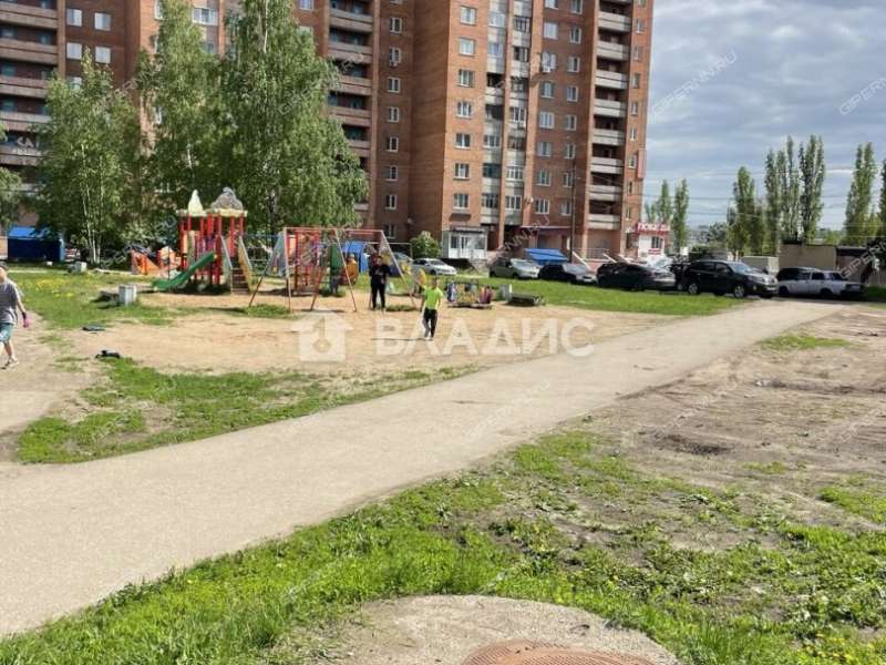 трёхкомнатная квартира на улице Сергея Акимова дом 8