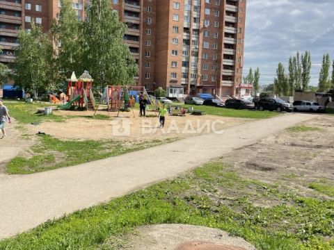 3-komnatnaya-ul-sergeya-akimova-d-8 фото