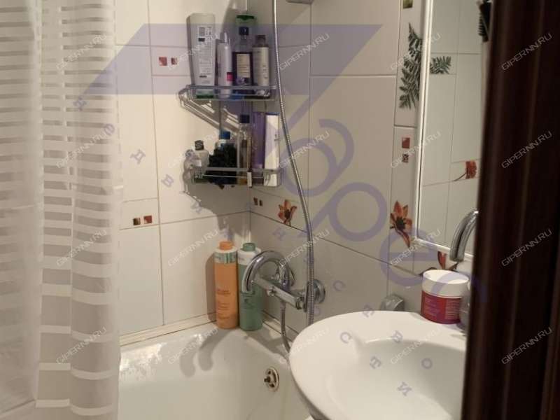 трёхкомнатная квартира на улице Генкиной дом 102