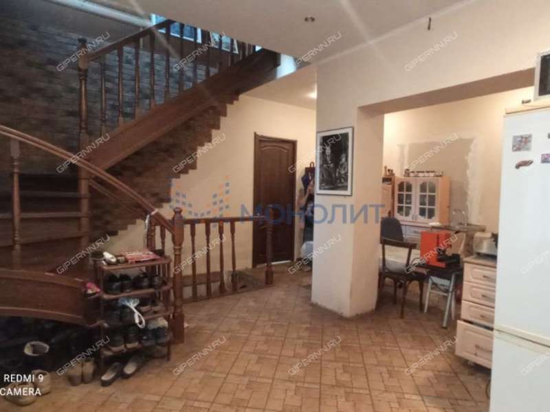 1/2 дома в слободе Верхнепечёрская