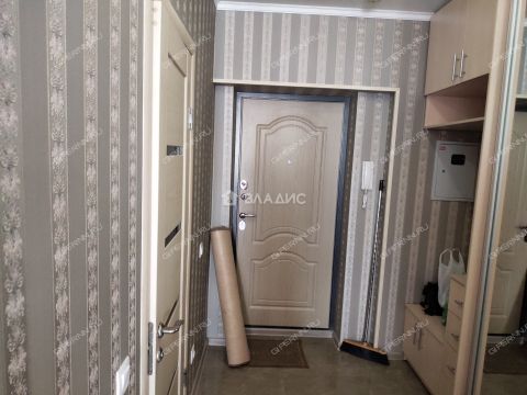 1-komnatnaya-ul-delovaya-d-20 фото