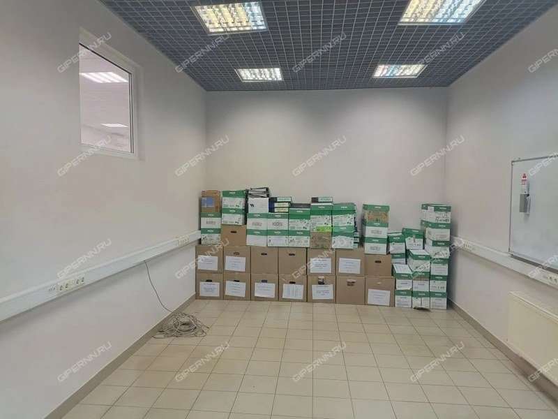 помещение под торговую площадь на Ул. Марата, д.15
