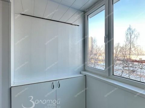 4-komnatnaya-ul-yuliusa-fuchika-d-7 фото