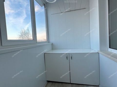 4-komnatnaya-ul-yuliusa-fuchika-d-7 фото