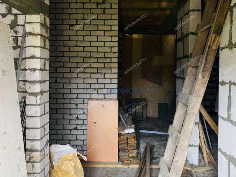 дом на улице Светлая деревня Крутец (Доскинский сельсовет)