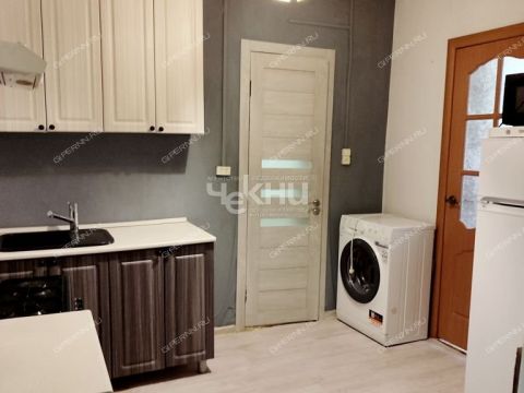 1-komnatnaya-ul-oktyabrskoy-revolyucii-d-56 фото