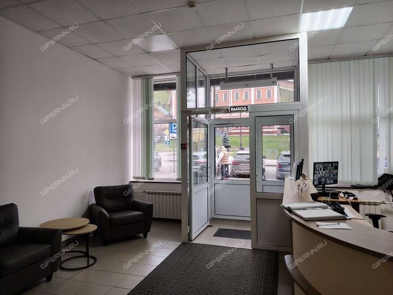 помещение под торговую площадь на Рождественская ул, д.11-13/7