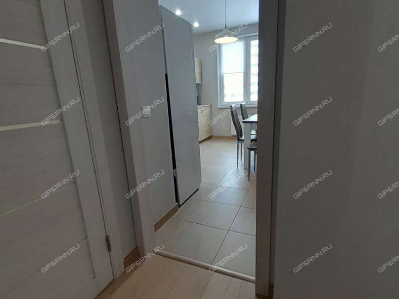 трёхкомнатная квартира на улице Маршала Баграмяна дом 4