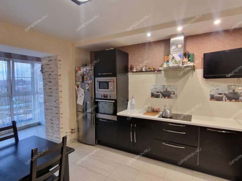 трёхкомнатная квартира на Полевой улице дом 8 город Кстово