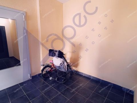 kvartira-studiya-ul-vyaznikovskaya-d-40 фото