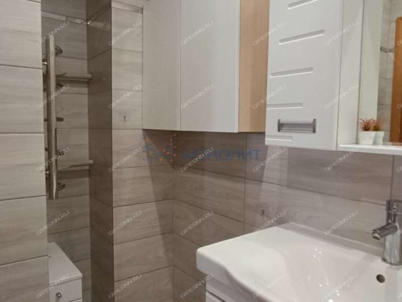 трёхкомнатная квартира на улице Родионова дом 165 к3