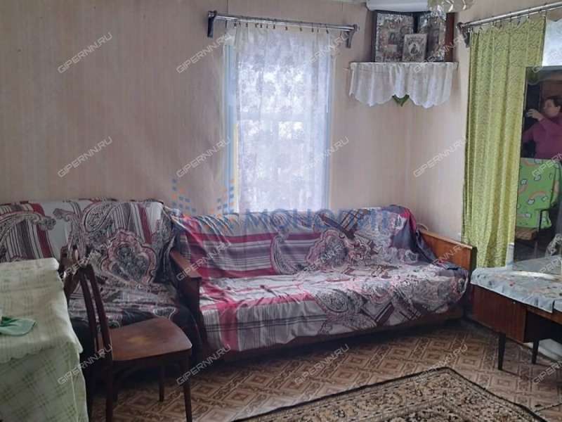 дом на Учительской улице село Шарапово