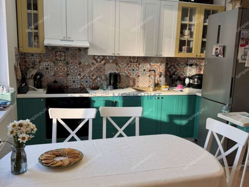 четырёхкомнатная квартира на 2-й Оранжерейной улице дом 2 к1