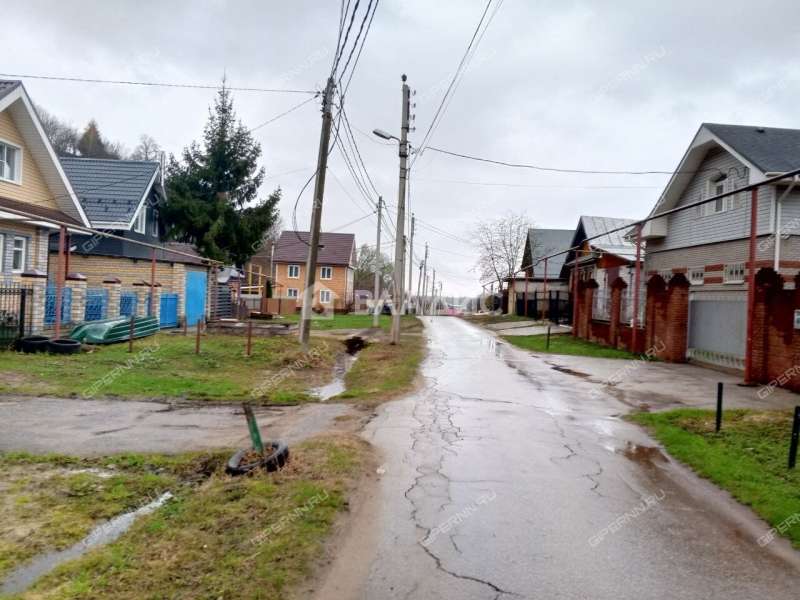 дом на улице Куйбышева село Безводное