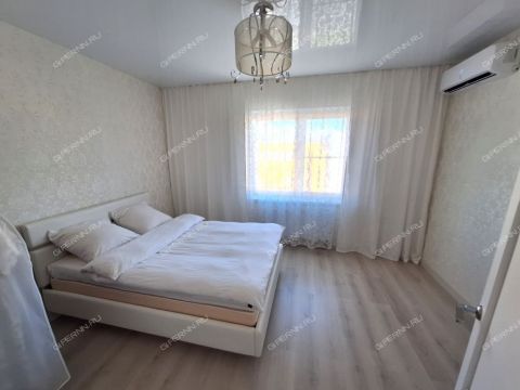 2-komnatnaya-ul-delovaya-d-22 фото