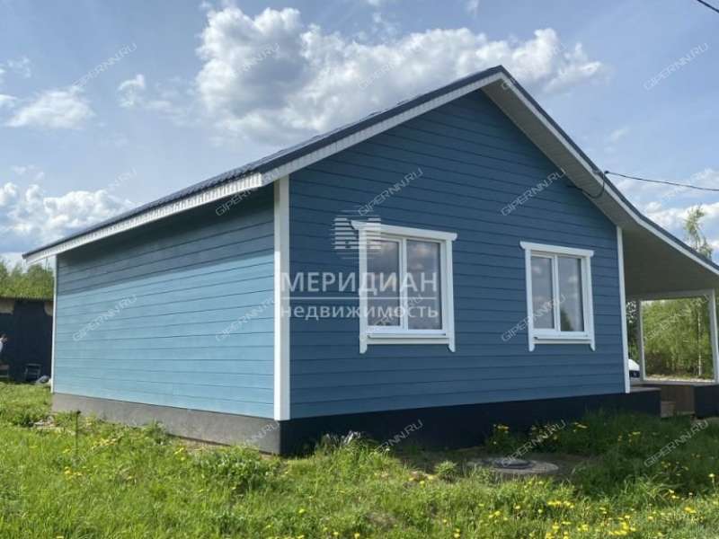 дом на Массив 1 деревня Сысоевка