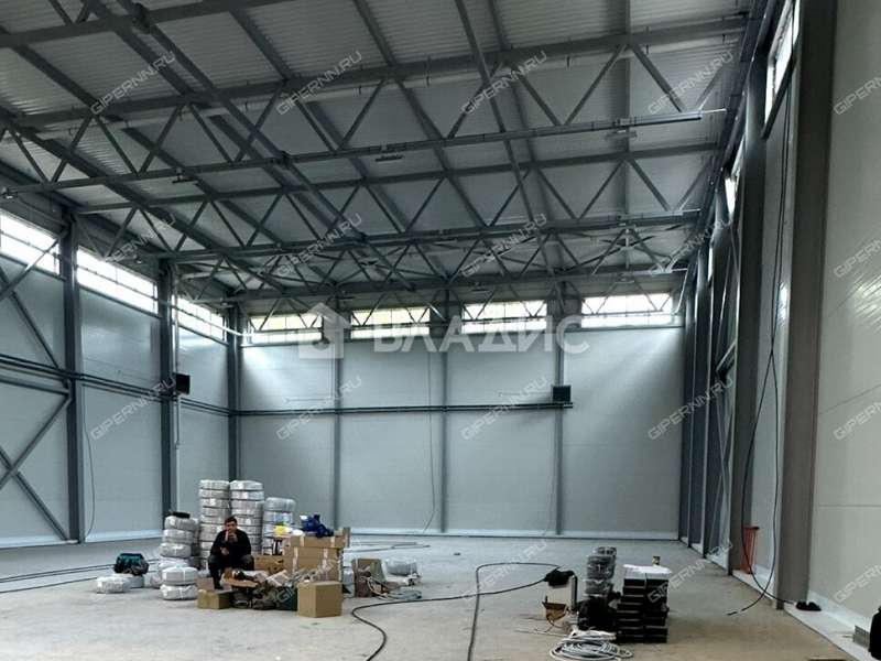 здание под склад на Московском шоссе