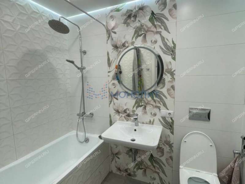 однокомнатная квартира на Волжской набережной дом 23