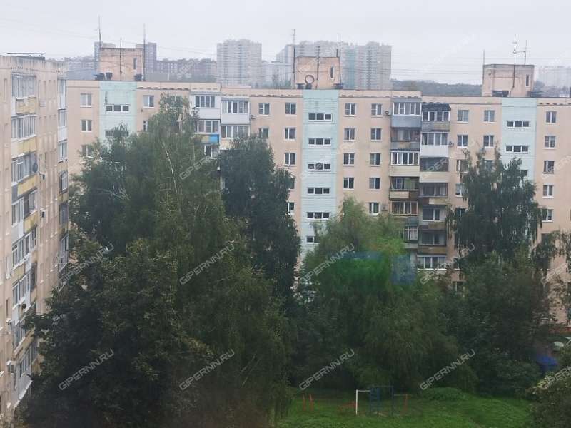 двухкомнатная квартира на бульваре 60-летия Октября дом 20