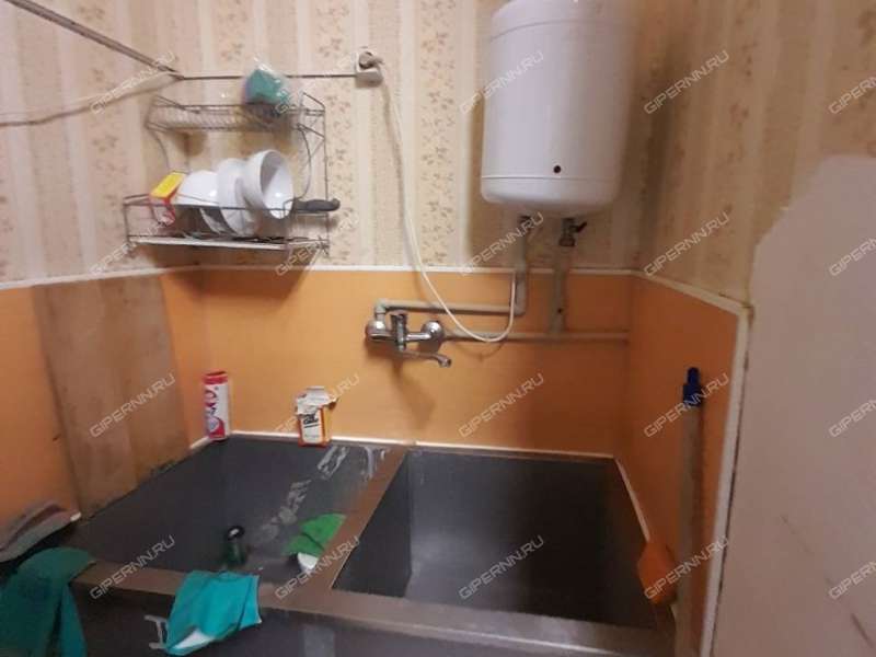 помещение под помещение свободного назначения, торговую площадь на Нижегородской улице город Павлово