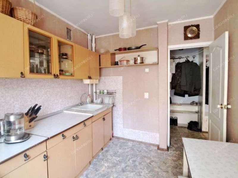 трёхкомнатная квартира на Берёзовской улице дом 96