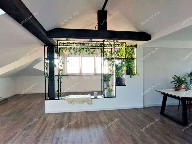 трёхкомнатная квартира на улице Минина дом 29