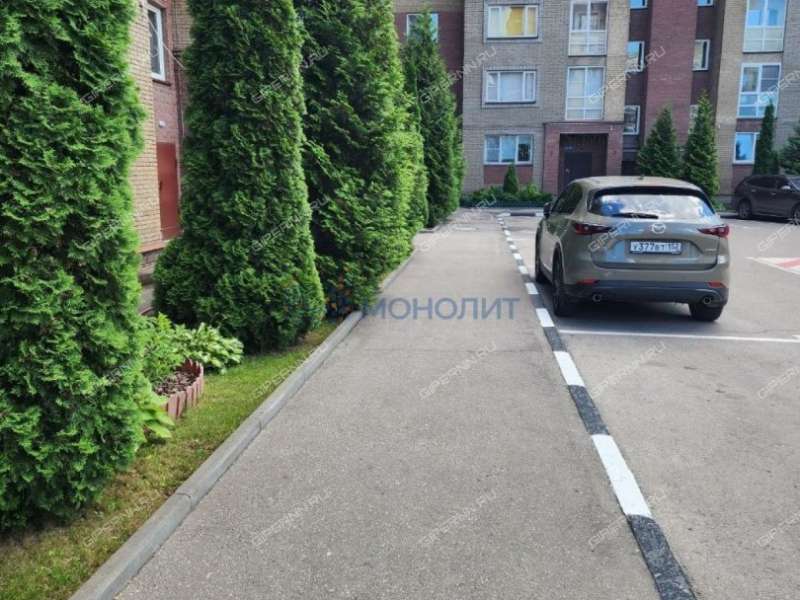 трёхкомнатная квартира на Молодёжном проспекте дом 38